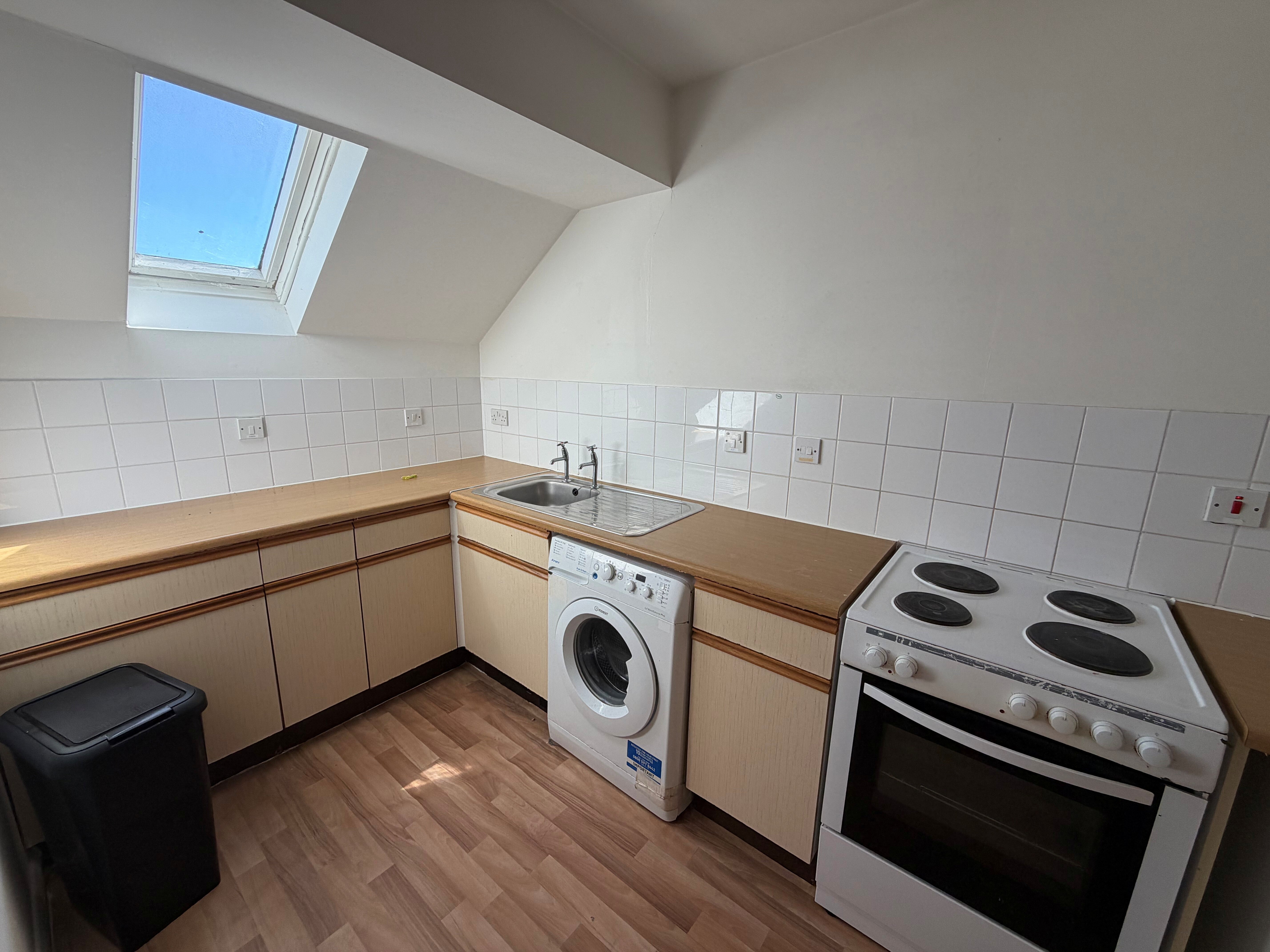 Flat Westleigh Close in Northampton