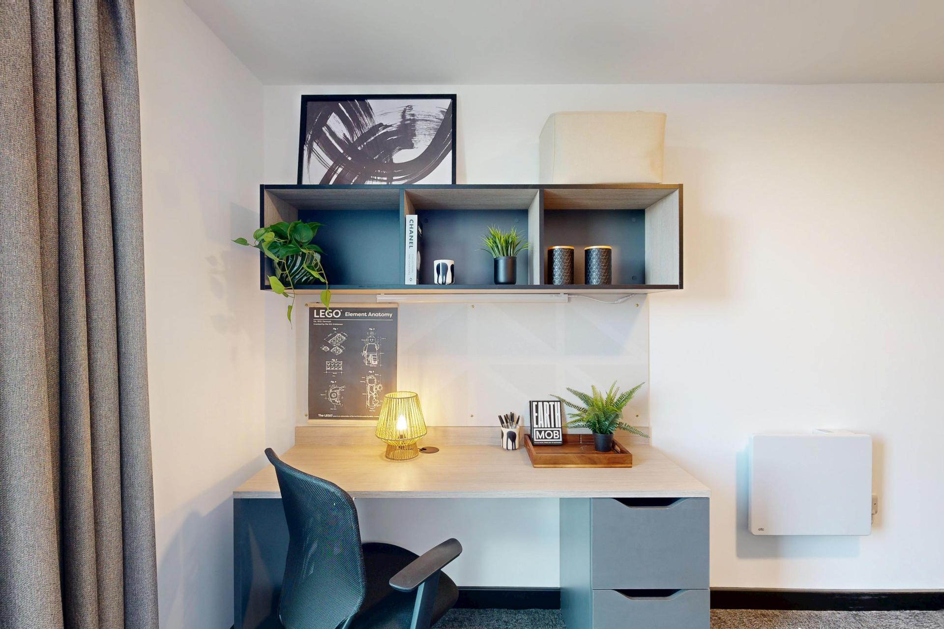 Room Radmarsh Road in Nottingham