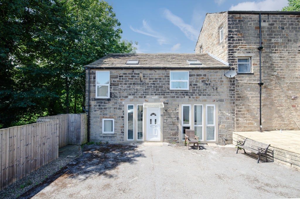 House Banks Lane in Bradford