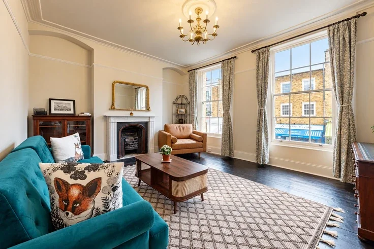 House Theberton Street in Greater London