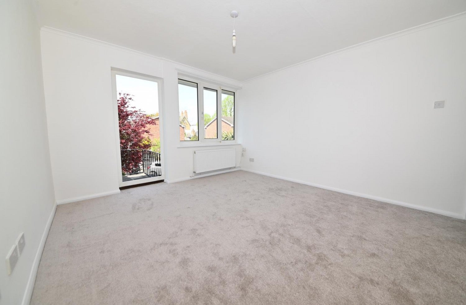 Flat Belvedere Close in Greater London