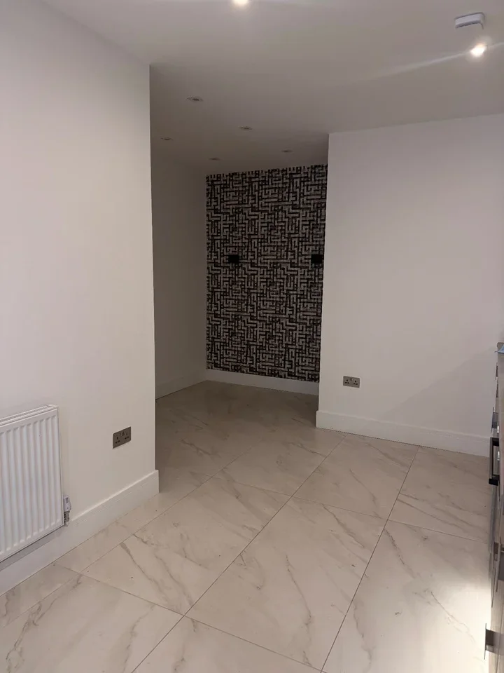 Flat Childers Street in Greater London