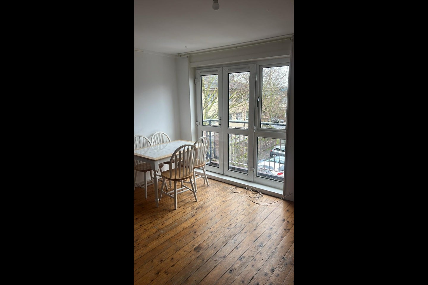 Flat Marchant Street in Greater London