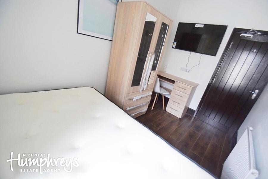 Room Seaford Street in Stoke-on-Trent