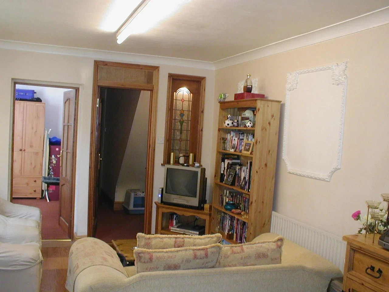 Flat Waghorn Road in Greater London