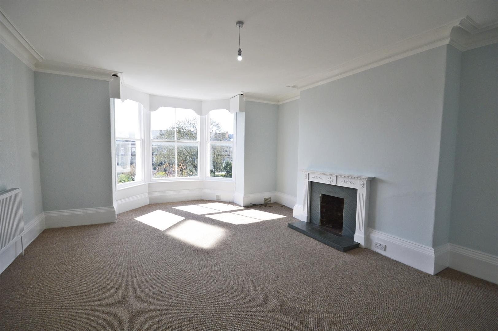 Flat Prince of Wales Terrace in Scarborough
