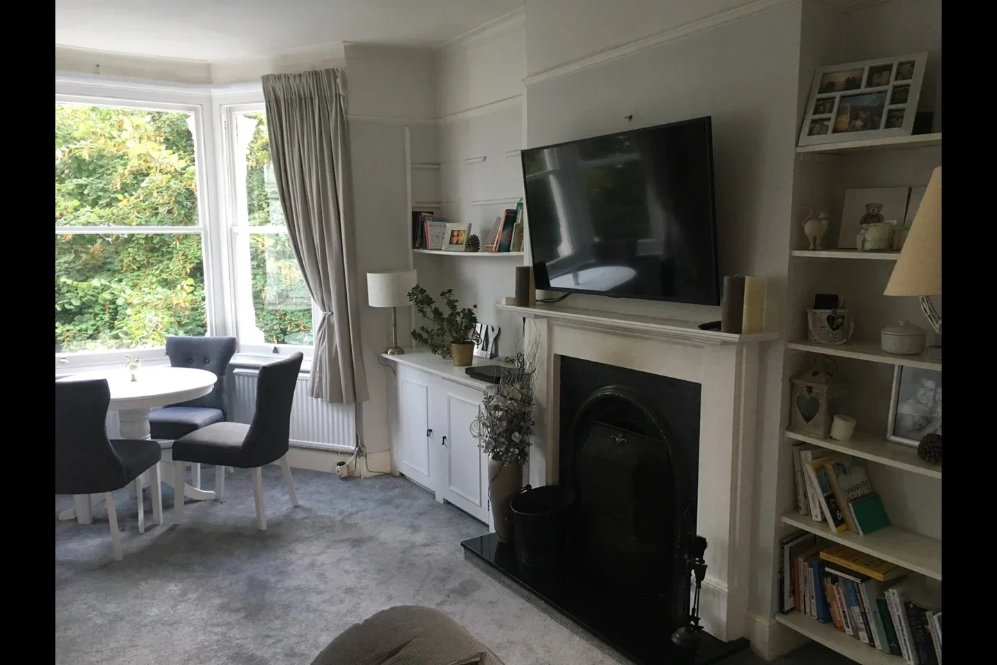 Flat Wellmeadow Road in Greater London