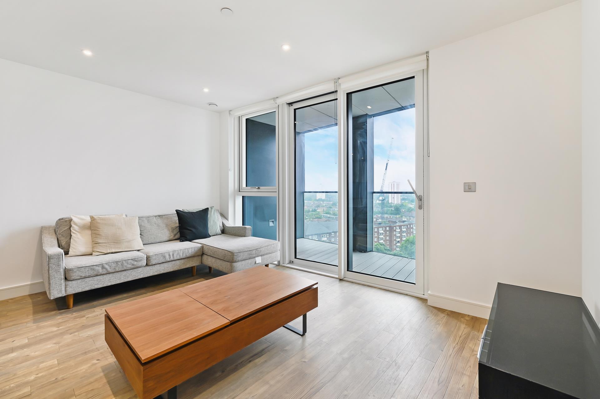 Flat Wandsworth Road in Greater London
