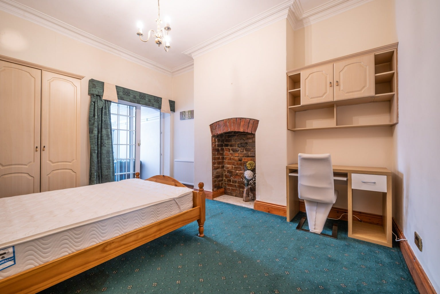 Flat Cavendish Place in Newcastle upon Tyne