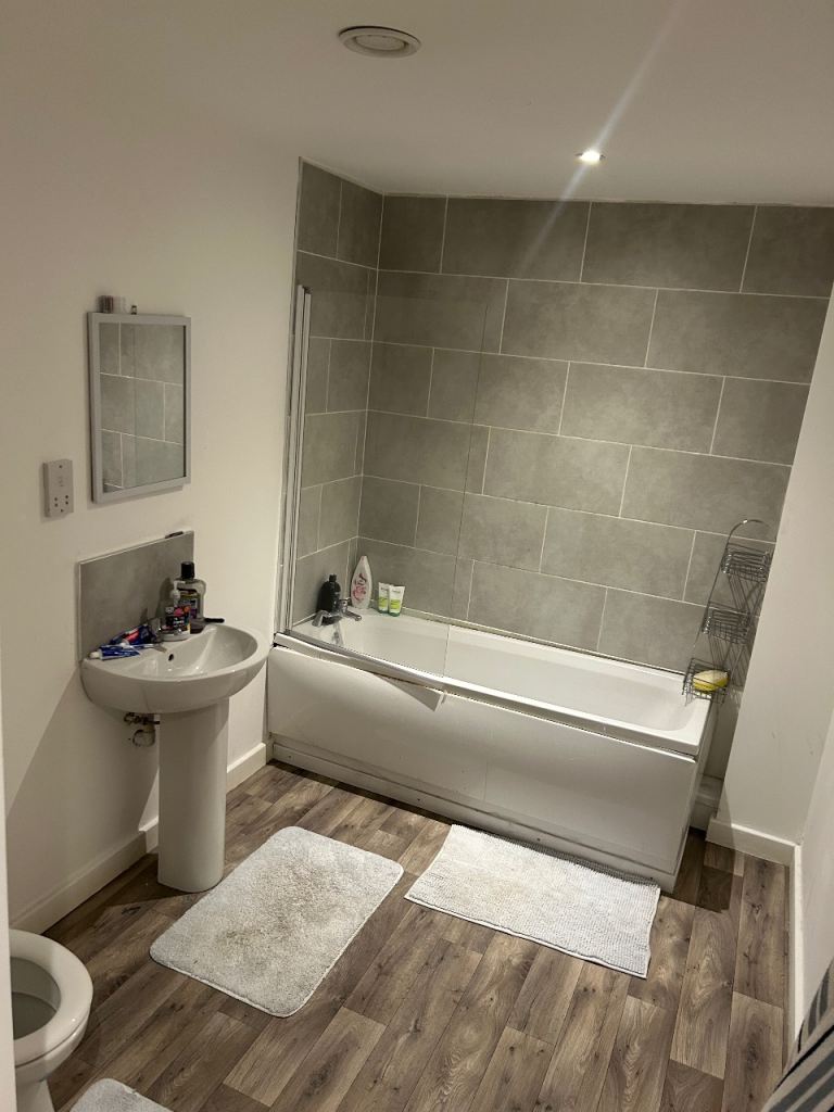 Flat Walshe Street in Bury
