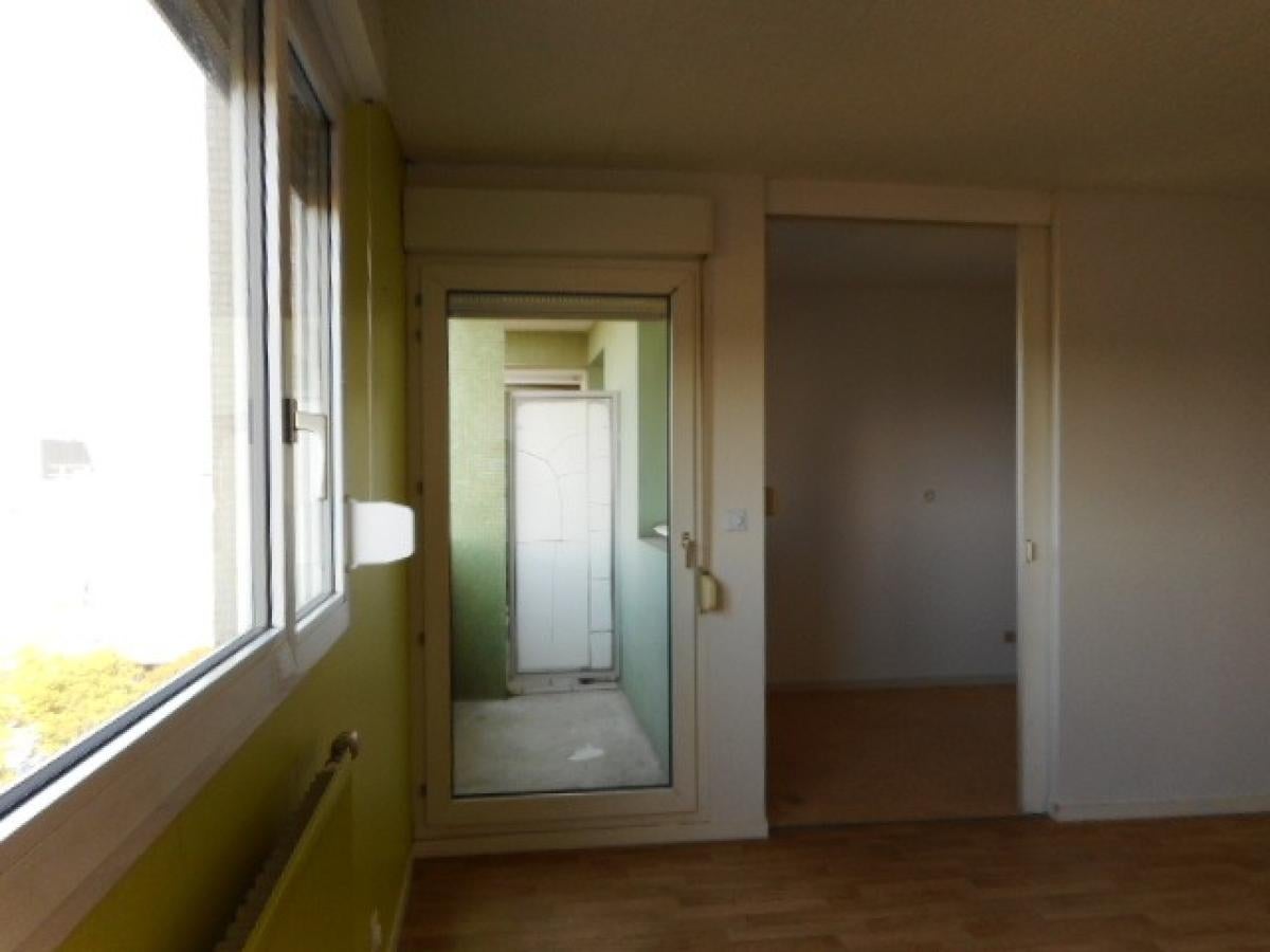 Flat Place Albert Camus in Quetigny