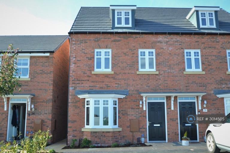 House Dogwood Drive in Harborough