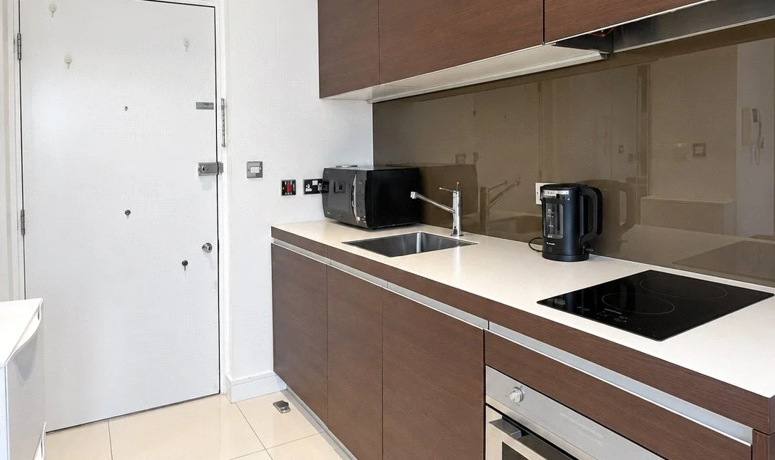Flat Tavistock Place in Greater London