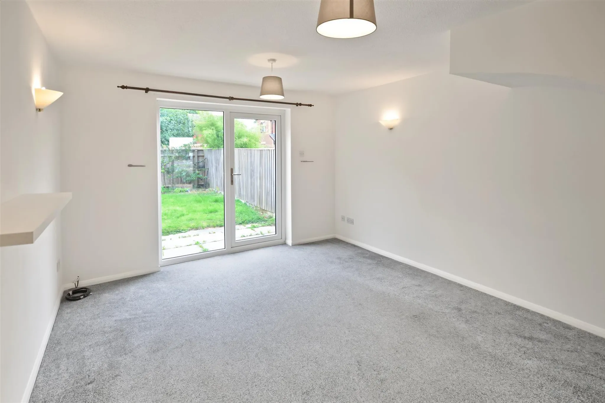 House Croydon Court in St. Julians Community