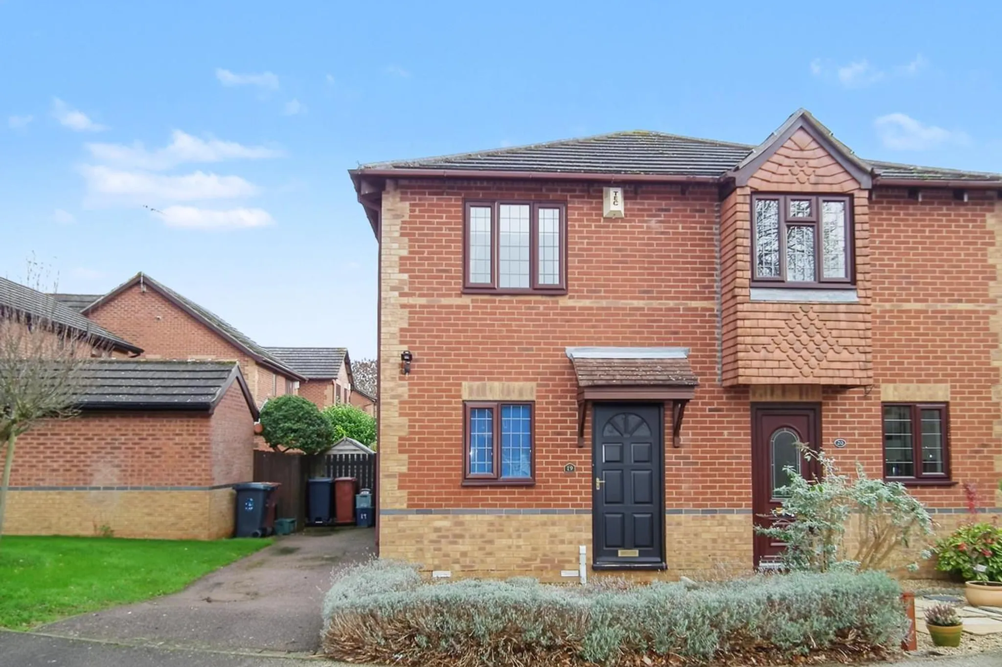 House Croydon Court in St. Julians Community