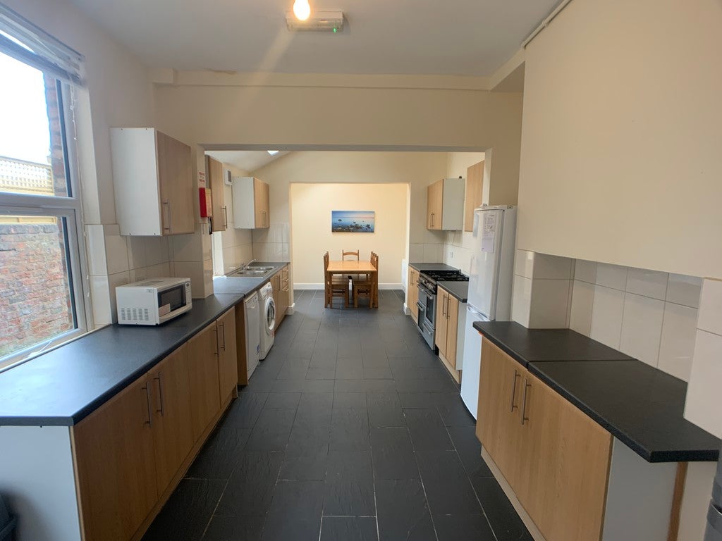 Room Feversham Crescent in York