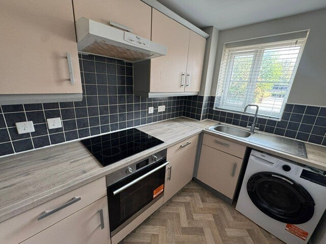 Flat Thornbury Road in Bloxwich