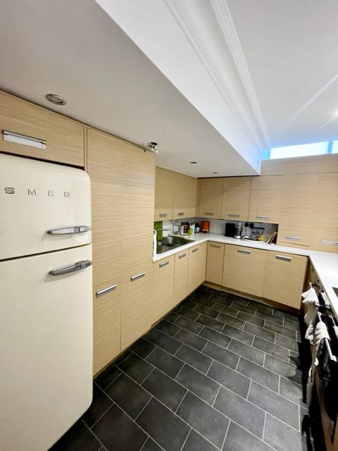 Flat Westbourne Park Road in City of Westminster