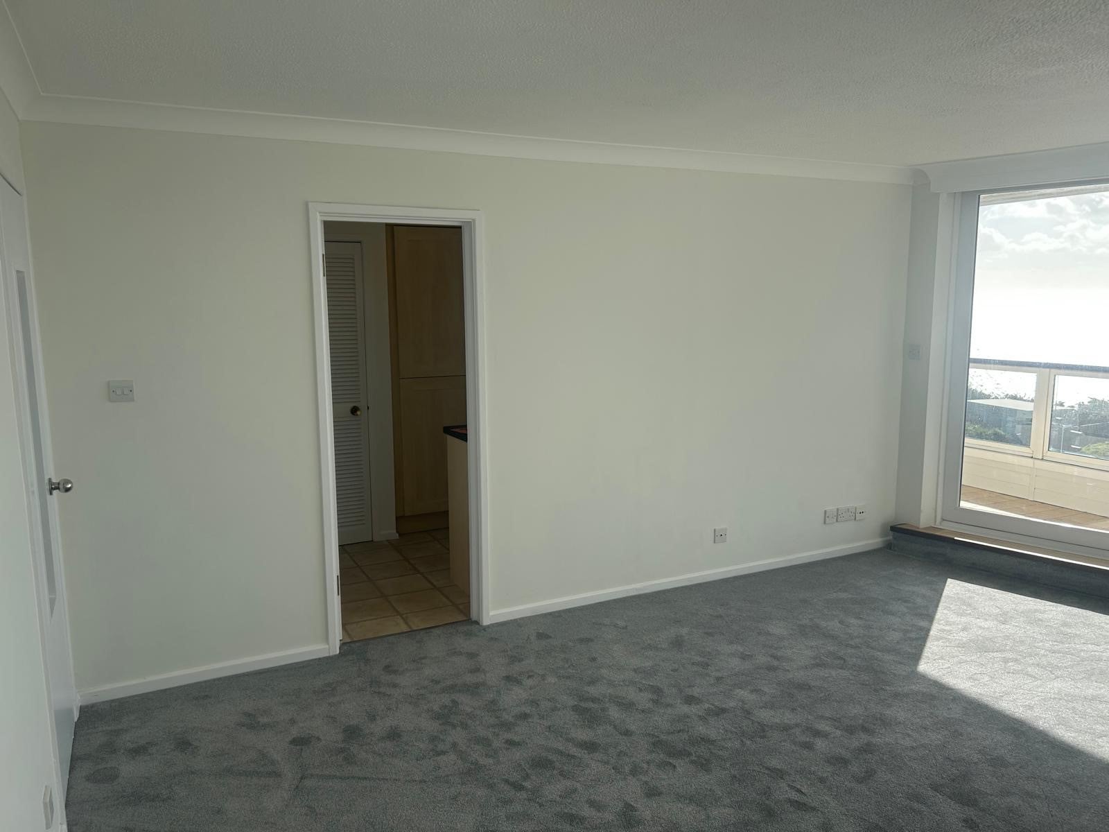 Flat Clifton Road in Bournemouth