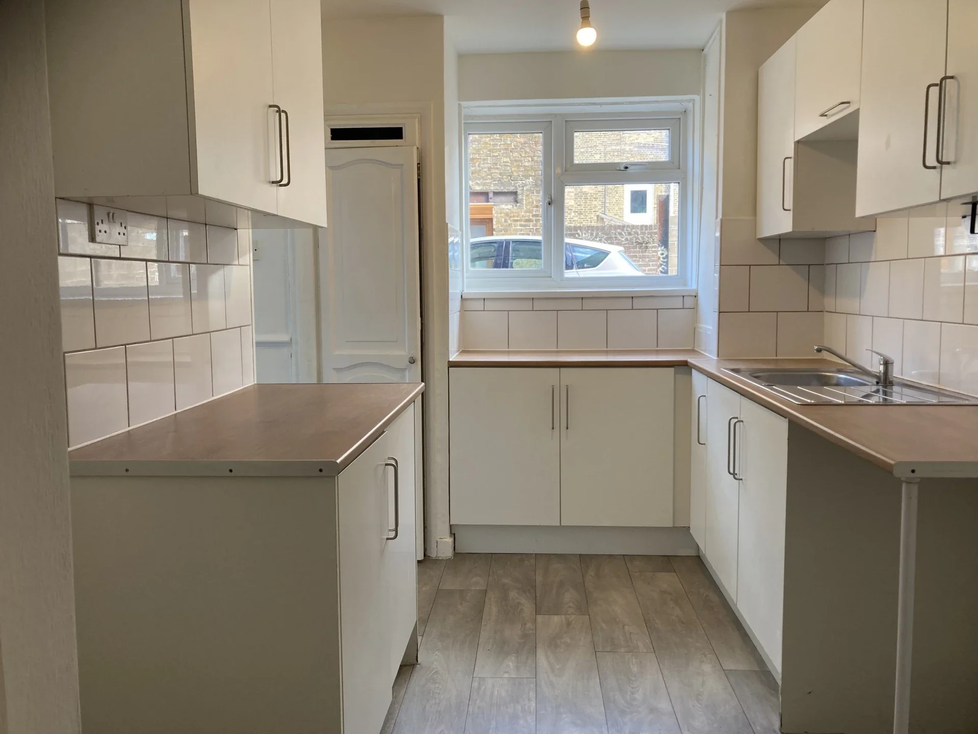 Flat Bellevue Avenue in Thanet