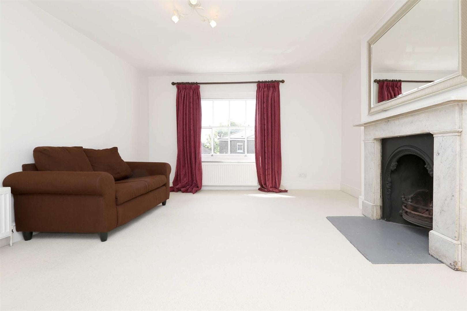 Flat Belitha Villas in Greater London