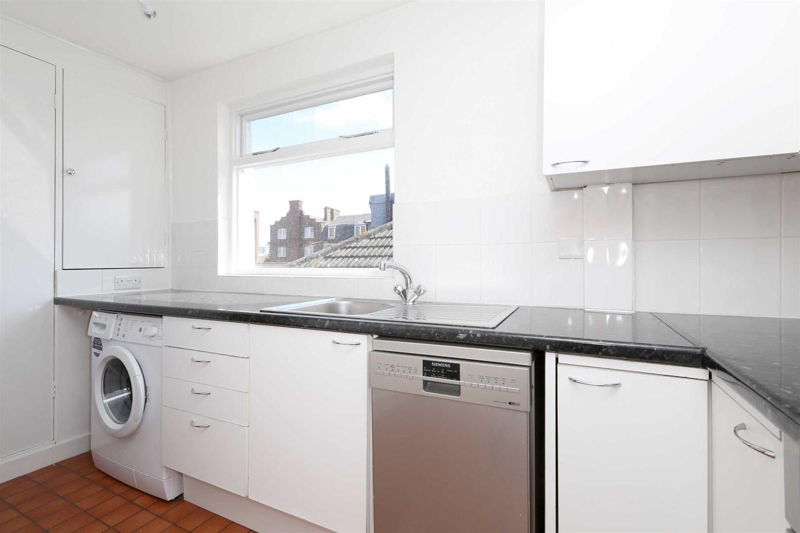Flat Belitha Villas in Greater London