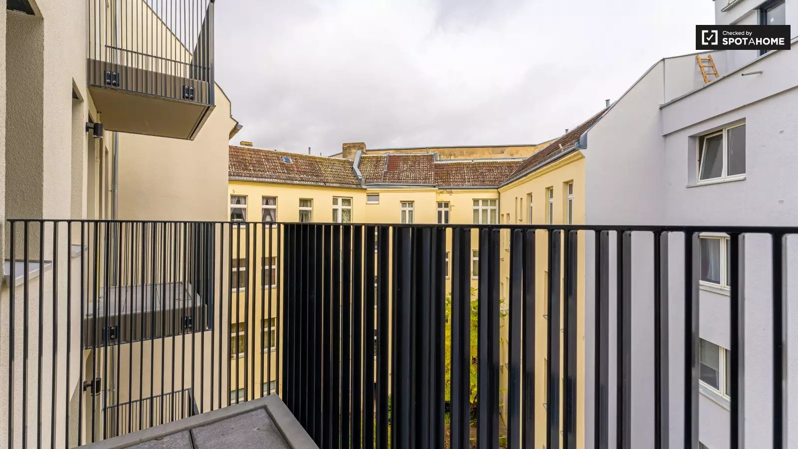 Wohnung Nazarethkirchstraße in Berlin