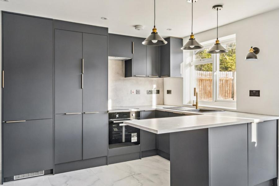 Flat Weald Rise in Greater London