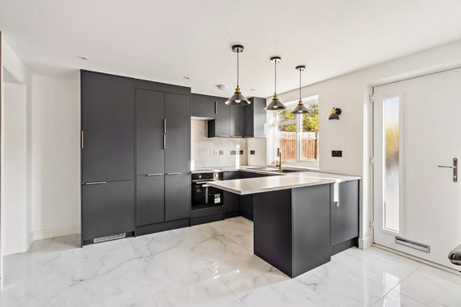 Flat Weald Rise in Greater London