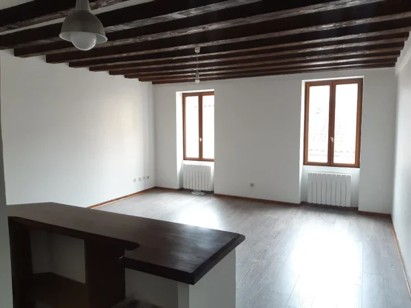 Appartement Rue Étienne Poulet à Villefranche-sur-Saône