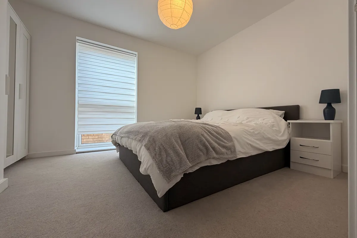 Flat Flatts Close in Harry Stoke