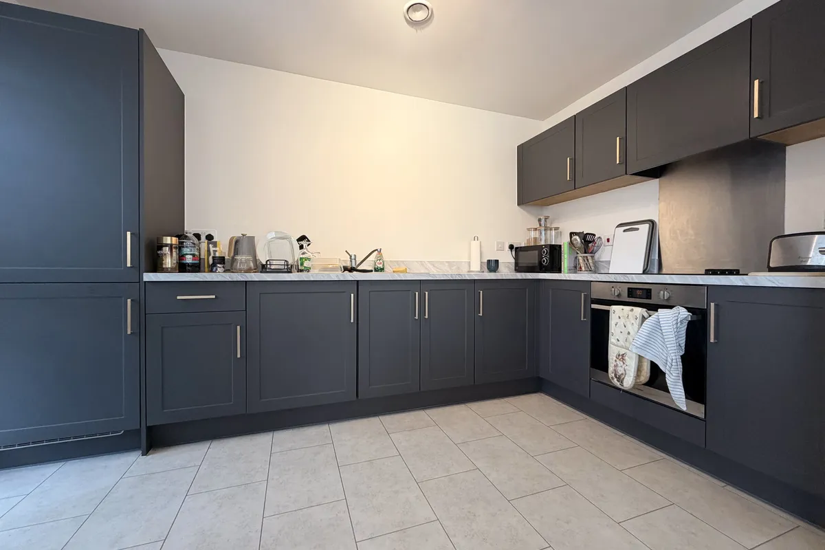 Flat Flatts Close in Harry Stoke