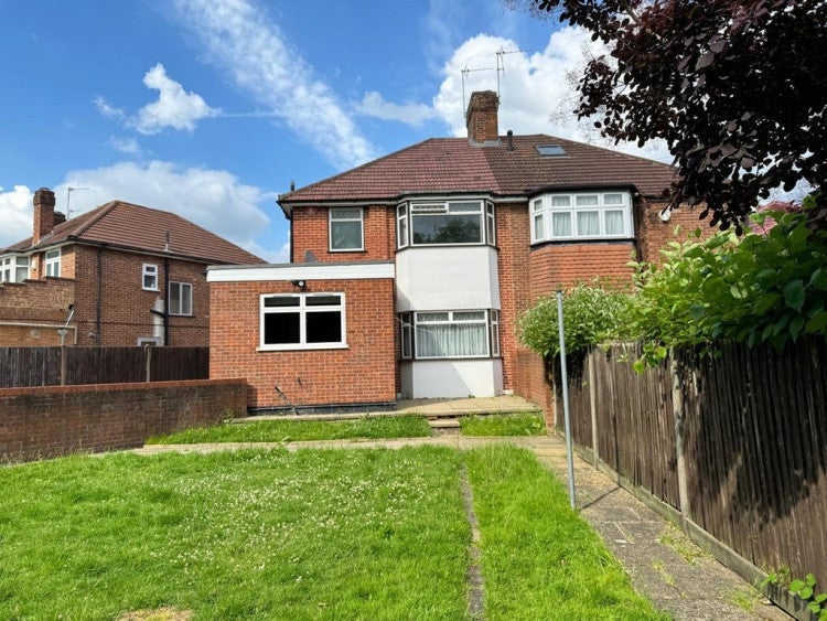 House Longcrofte Road in Greater London