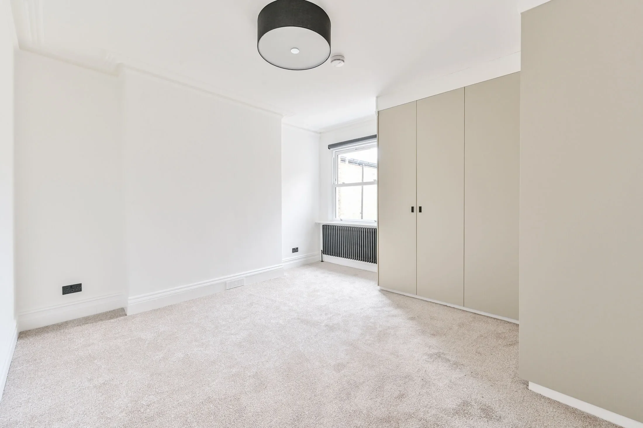 Flat Castellain Road in City of Westminster
