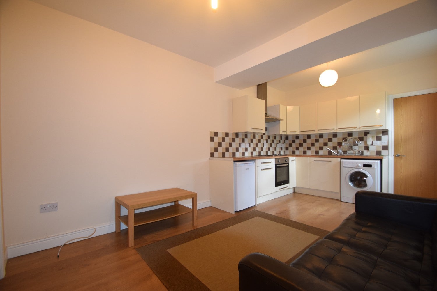 Flat Claude Road in Cardiff