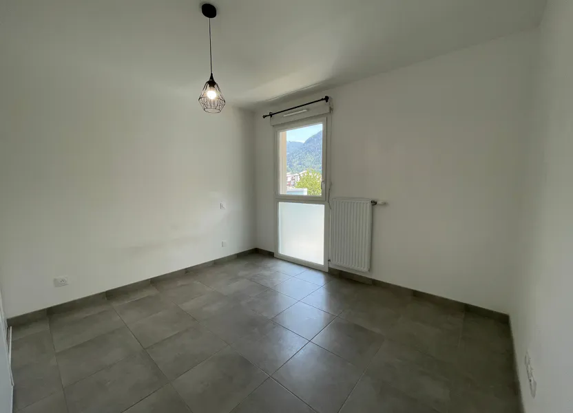 Flat Rue des Fleurs in Cluses