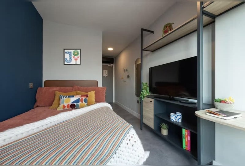 Room Gregory Boulevard in Nottingham