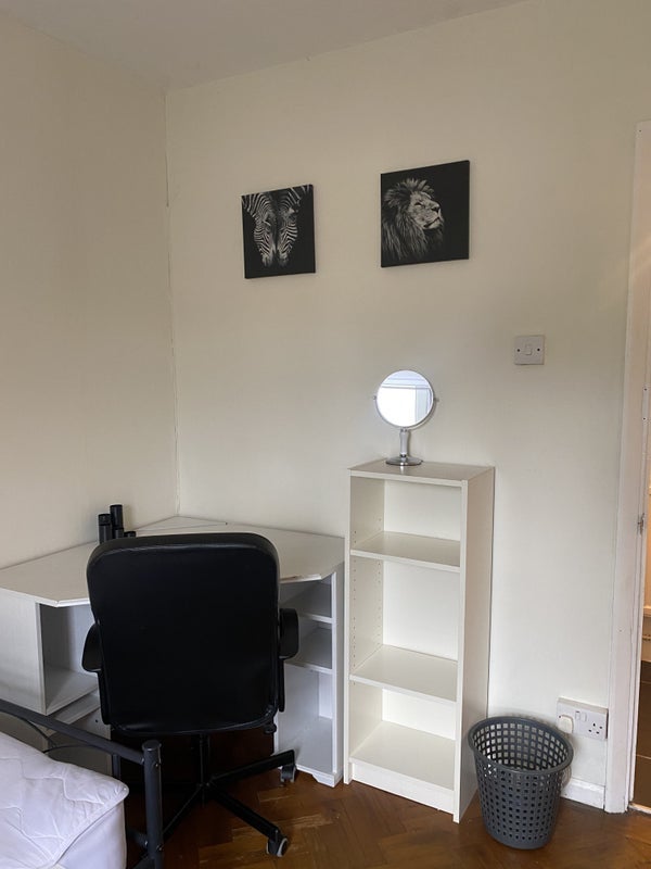 Room Haddo Street in Greater London