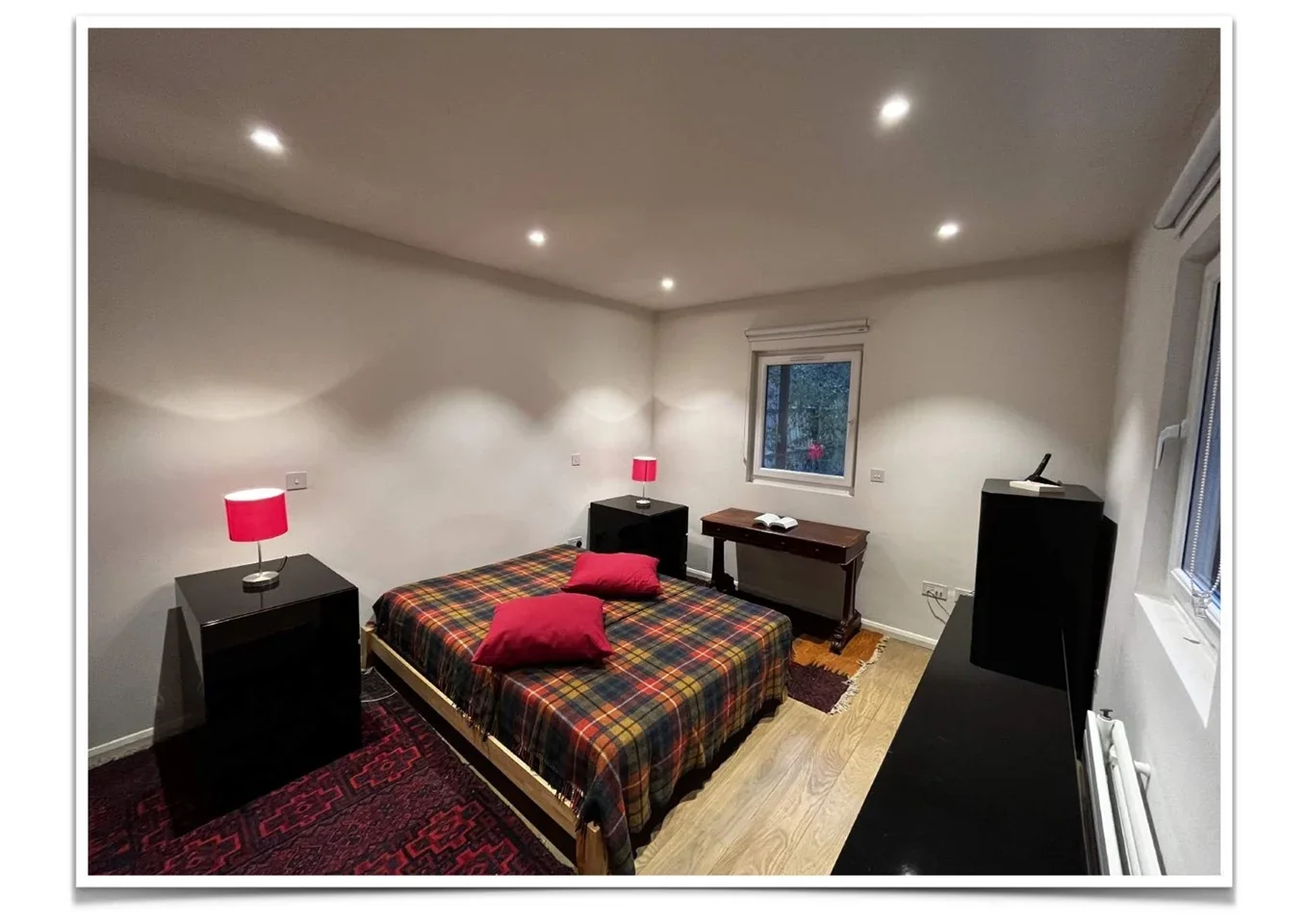 Flat Weston Park in Greater London