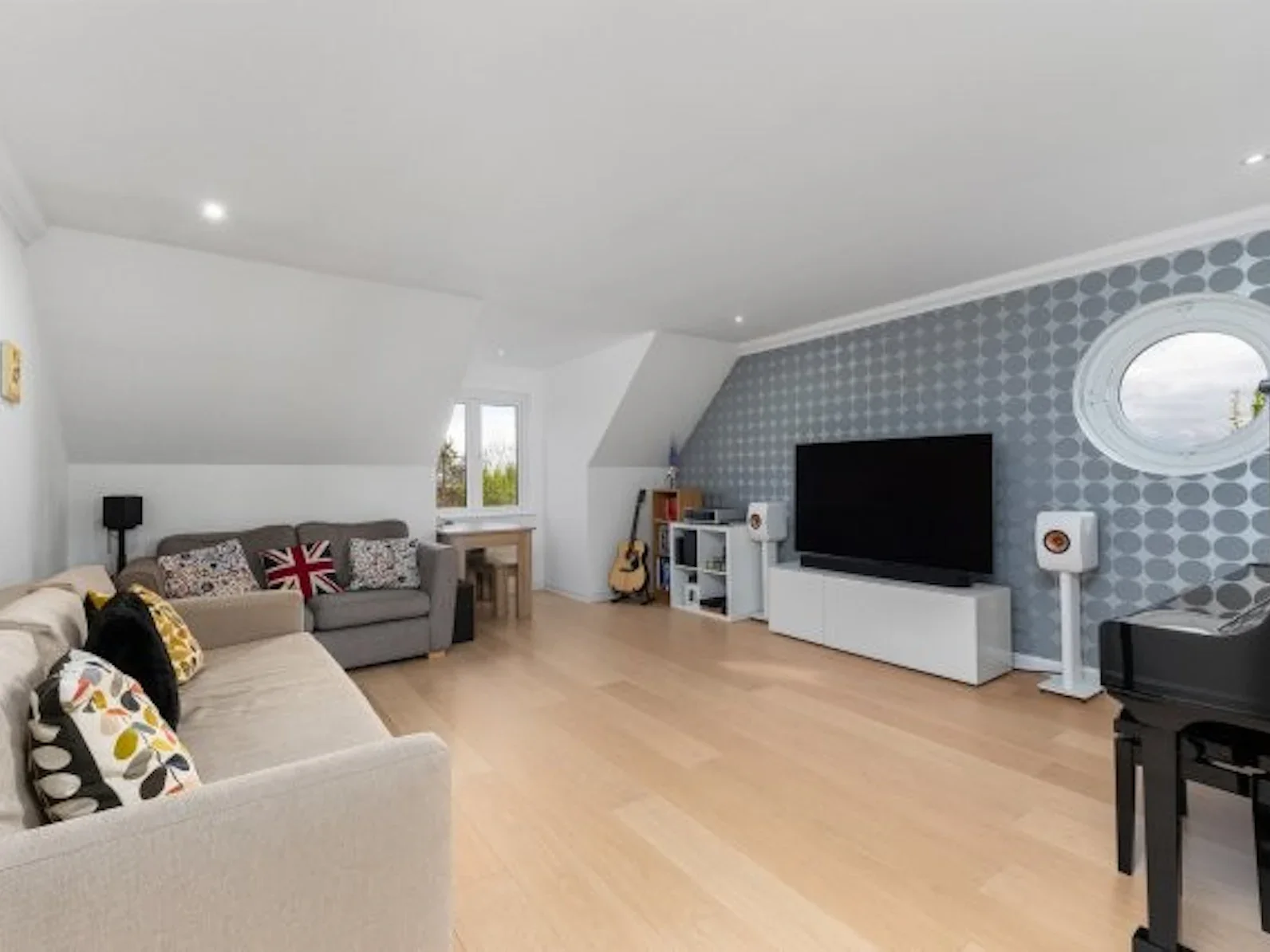 Flat Portobello Road in City of Edinburgh