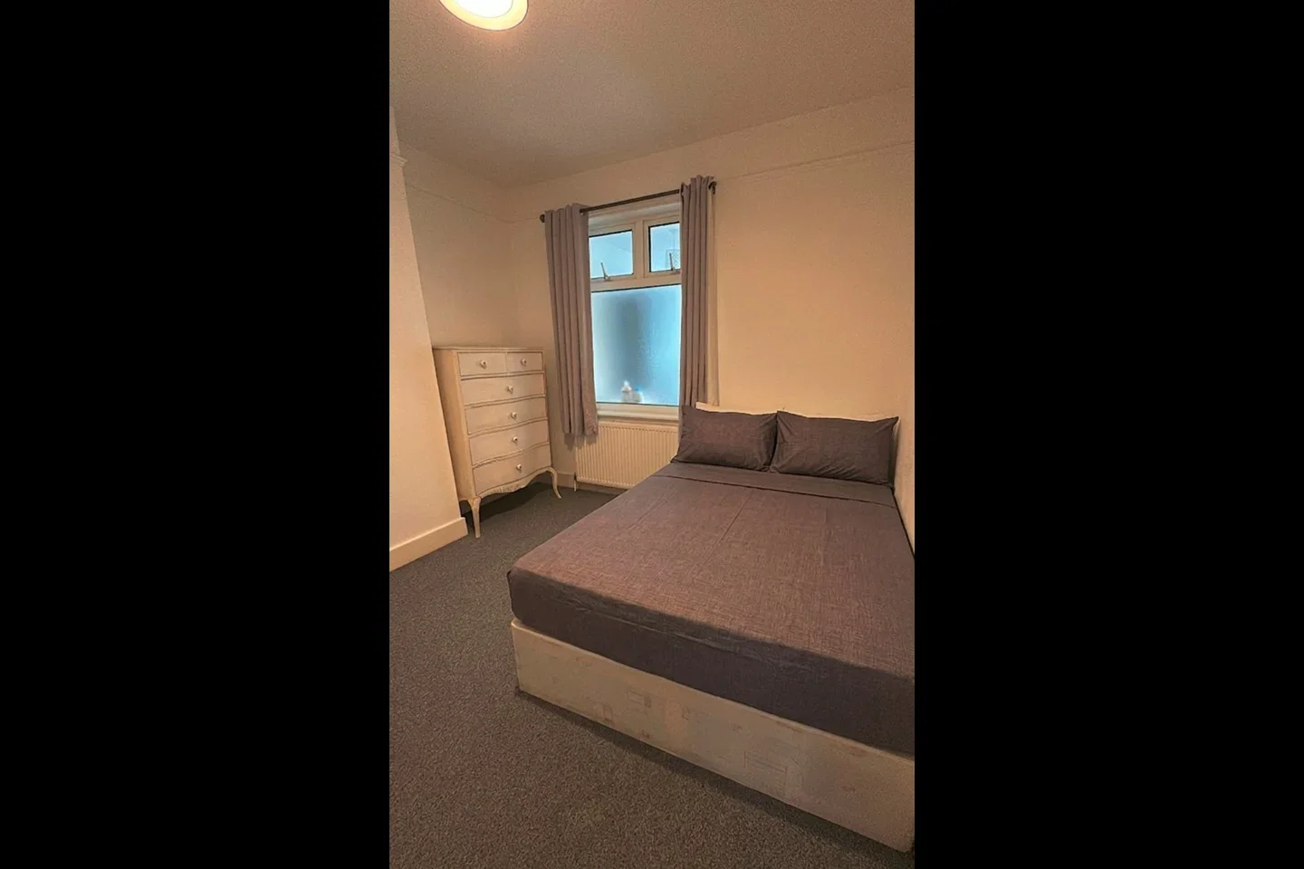 Room Babington Road in Greater London