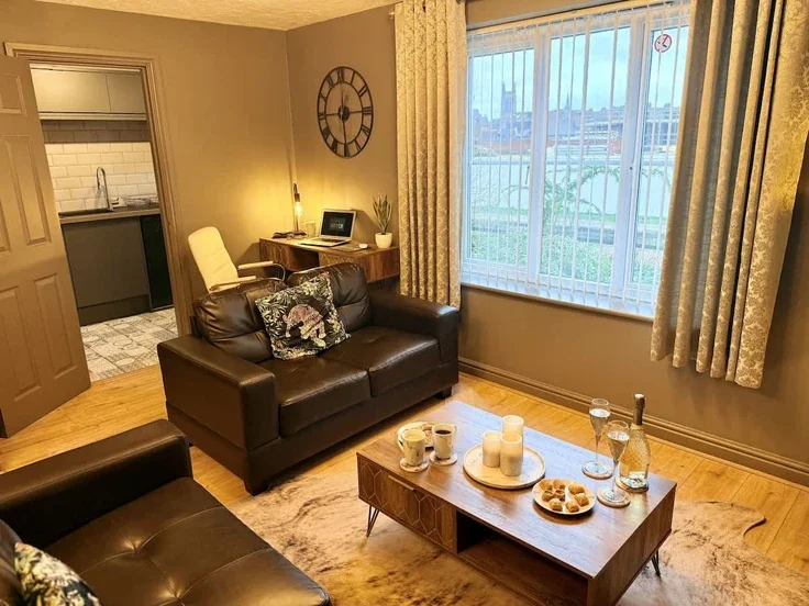 Flat Frances Havergal Close in Royal Leamington Spa
