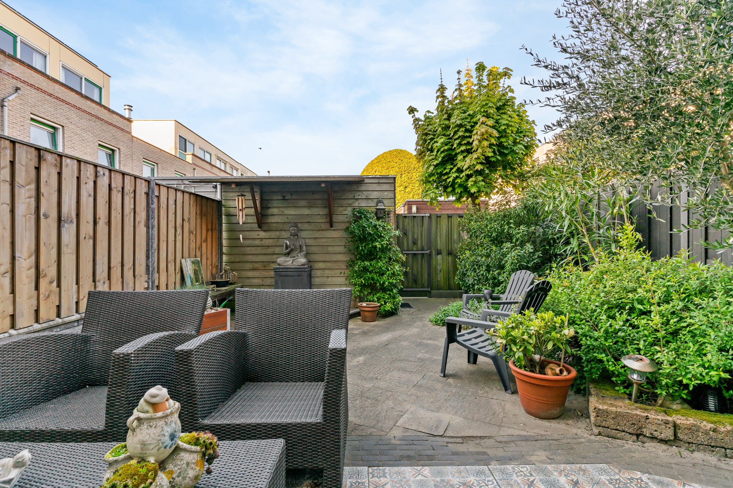 Tussenwoning te koop: Van Alphenstraat 8, Maassluis