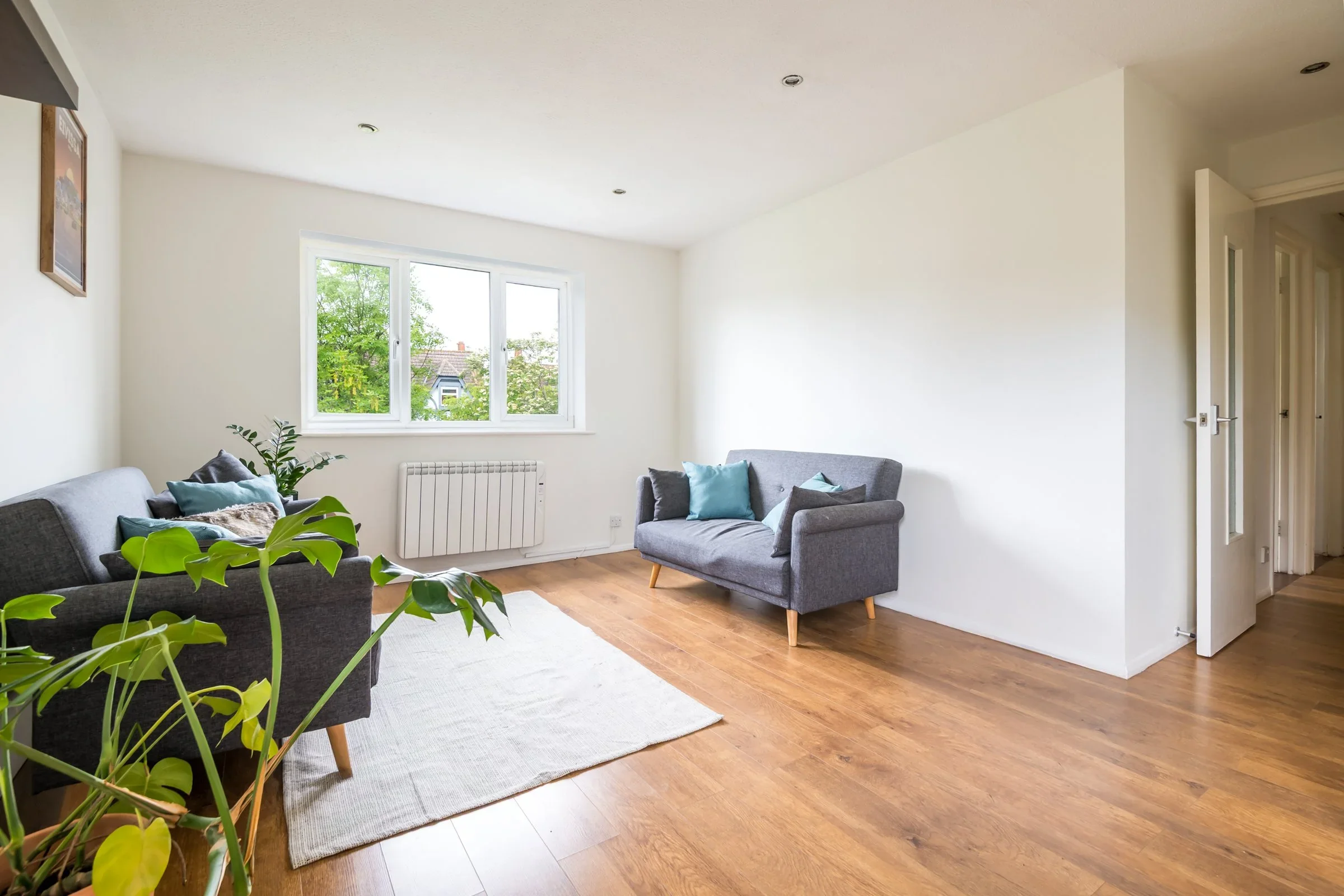 Flat Auckland Road in Greater London