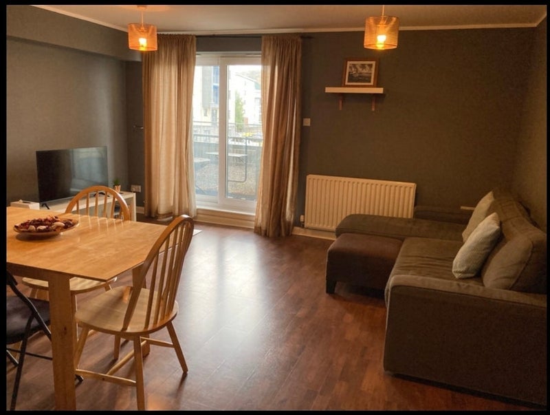 Room Hawkhill Close in City of Edinburgh