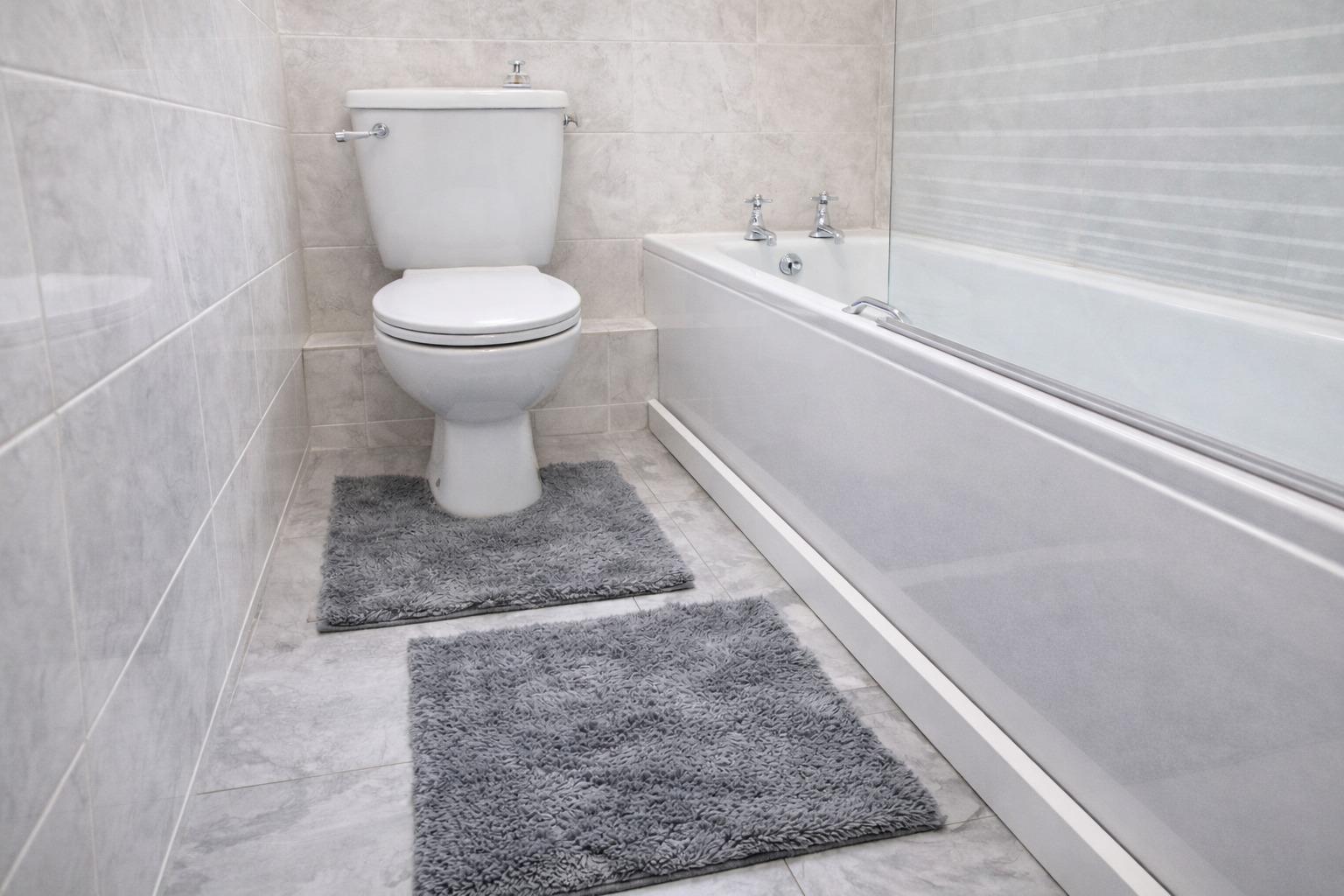 Flat Montem Lane in Slough