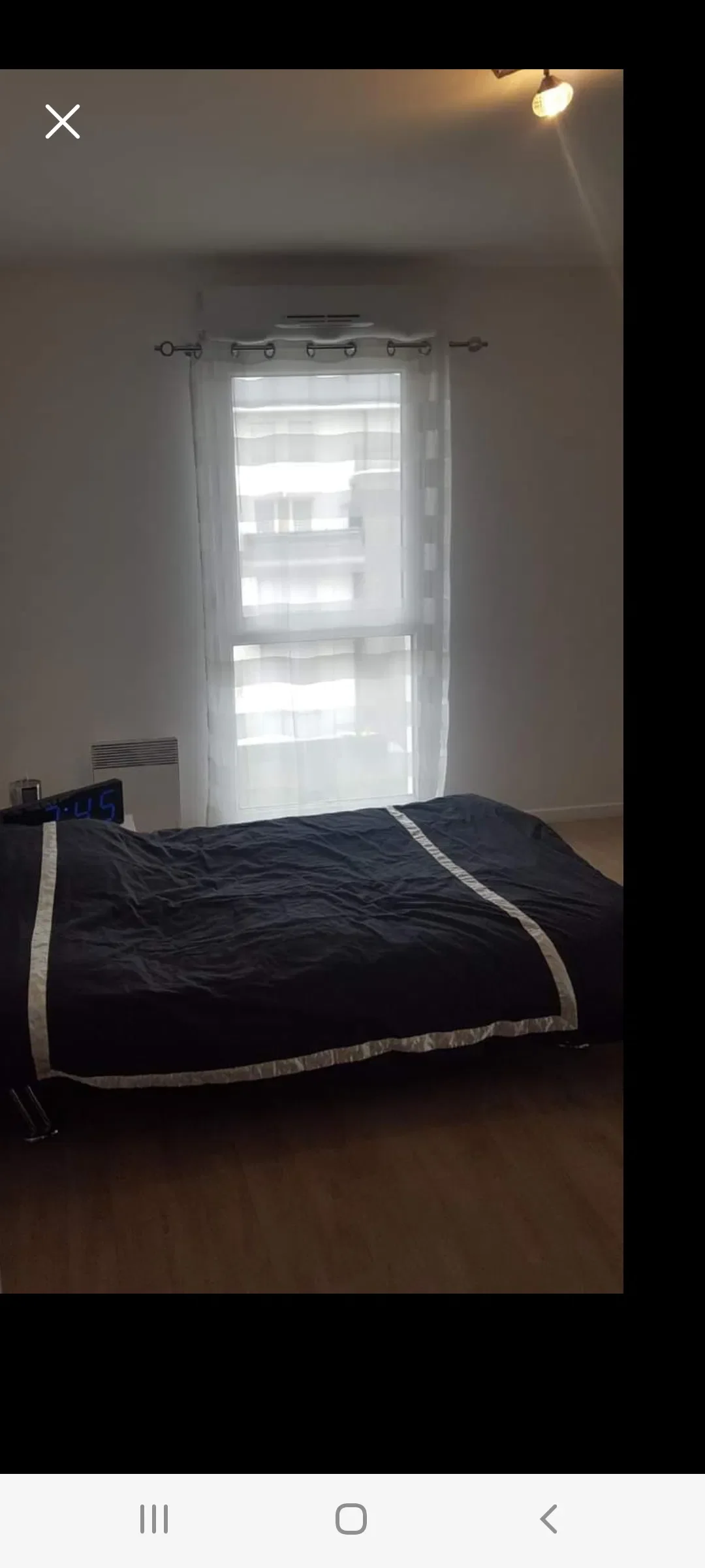 Room Avenue Serge Dassault in Corbeil-Essonnes