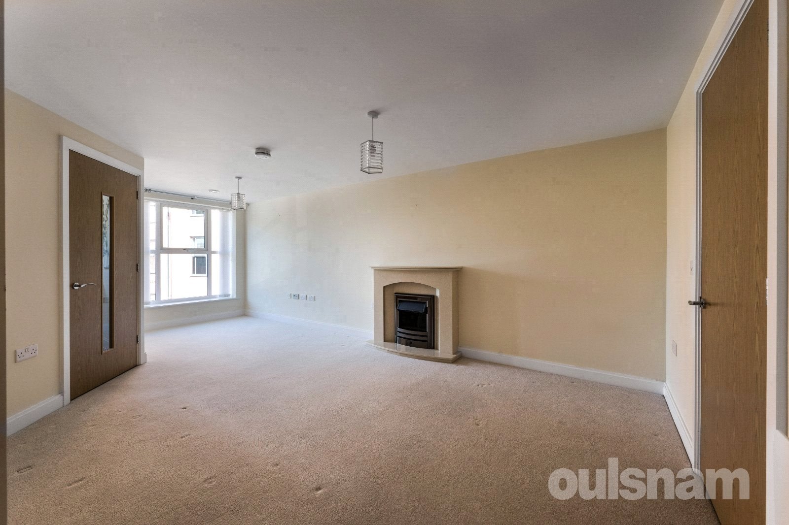 Flat Clive Road in Redditch