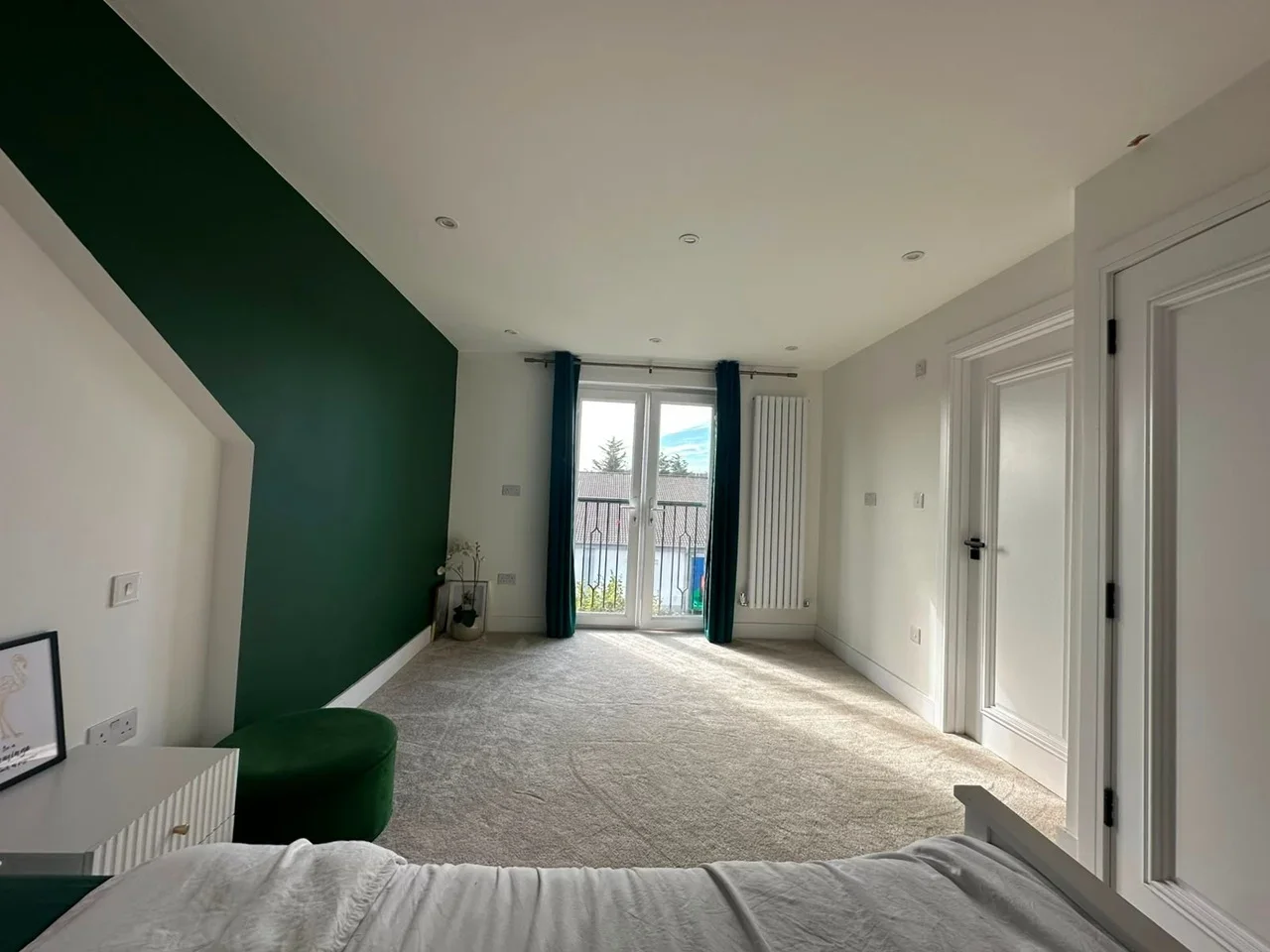 Room Hassocks Road in Greater London