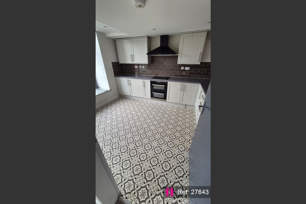 Flat Warrington Street in Tameside